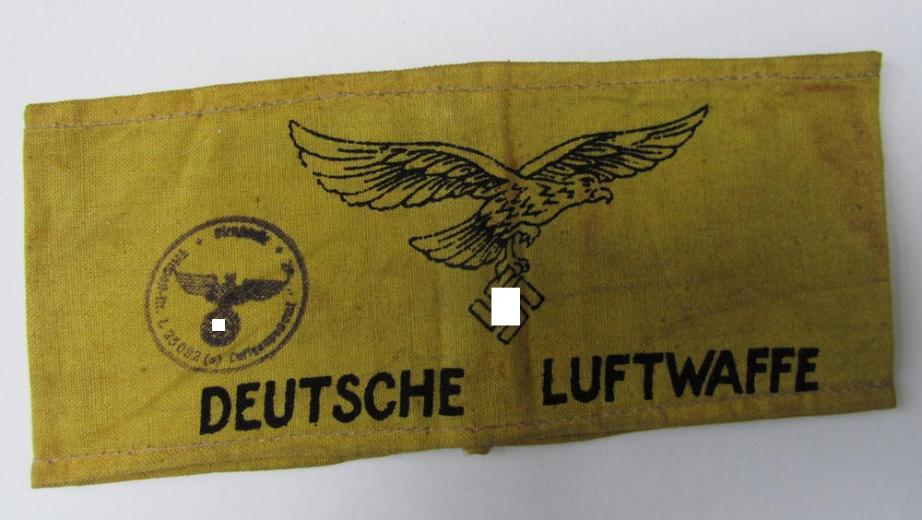 Printed armband: 'Deutsche Luftwaffe'