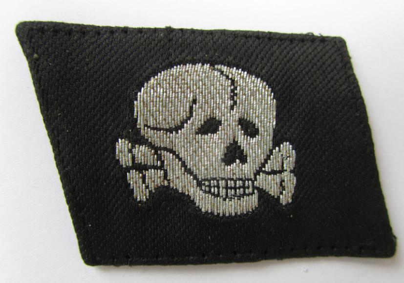 'Flatwire-style' 'TK' collar-tab