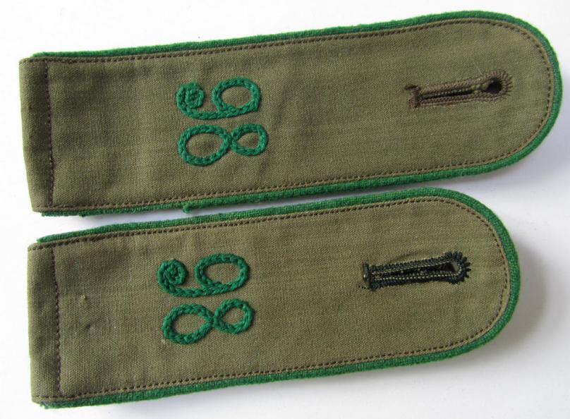 Boards 'Soldat des Gebirgsjäger-Rgts. 98'