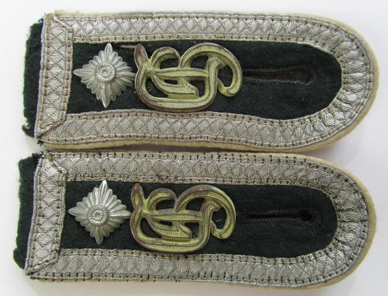 Shoulderstraps Feldw.eines Inf. Rgt. "GD"