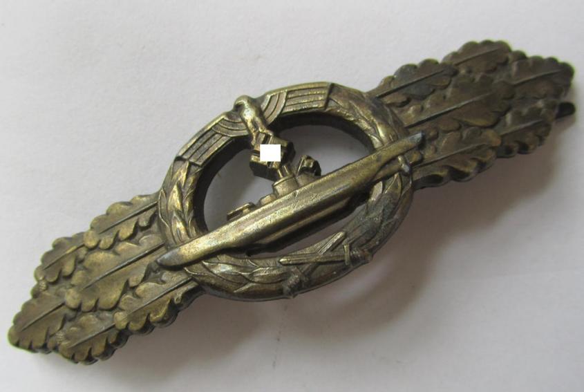 'U-Bootfrontspange in Bronze'