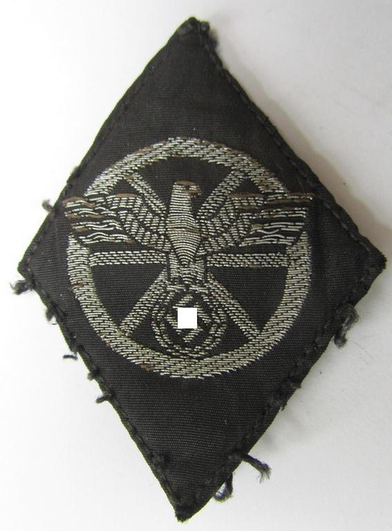 Neat, N.S.K.K. (or: 'National Socialistisches Kraftfahr Korps') so-called: 'Kraftfahrraute des 2. Model' (so-called 'drivers'-diamond' of the 2nd and/or final pattern) - overall nice (albeit IMO moderately worn ie. used-) condition!