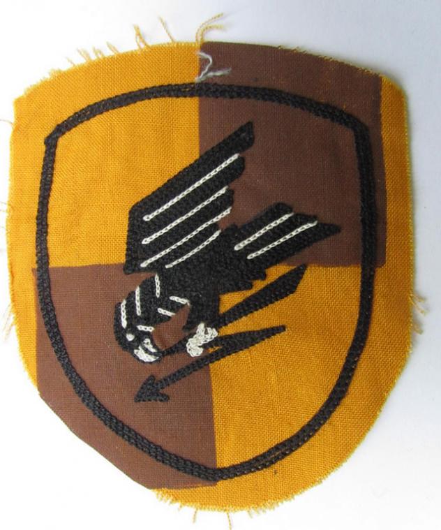 Superb - and never before encountered! - WH (Luftwaffe) partly machine-embroidered so-called: 'LW-Traditions-Staffel- o. Gruppenabzeichen' as was intended for usage by the staff of an unidentified Lufwaffe-unit