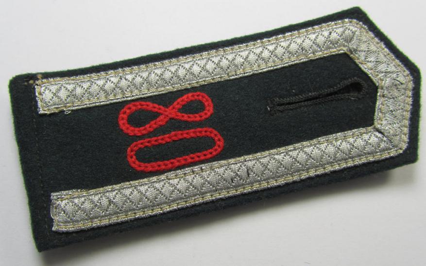 Neat - albeit regrettably single! - WH (Heeres), early- (ie. pre-war-) period, 'M36'-pattern- (ie. pointed-styled-) 'cyphered' shoulderstrap, as was intended for an: 'Unterwachtmeister des Artillerie-Regiments 80'