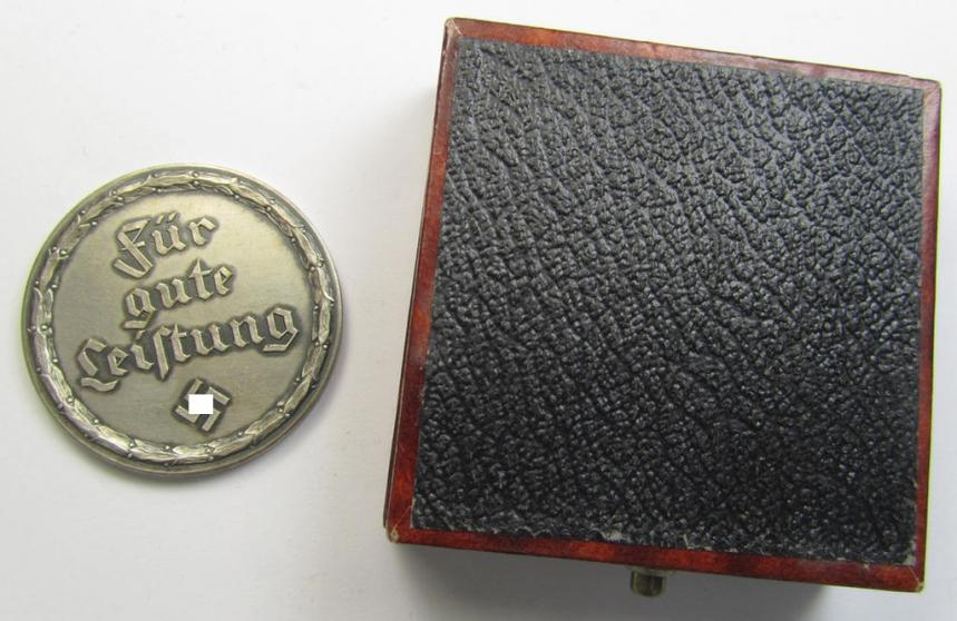 Silver-toned- (ie. 'Buntmetall-based'-), so-called: 'Reichsverband für das Deutsche Hundenwesen' (ie. RDH-) related, commemorative-plaque entitled: 'Für gute Leistung' (ie. 'RDH Gau-Südwest') and that comes stored in its period etui