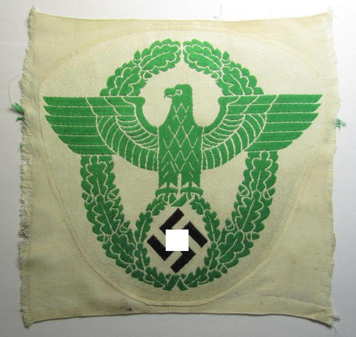 Attractive - and fairly scarcely encountered! - police (ie. 'Polizei') bright-green-coloured and/or linnen-based sports'-shirt-eagle (ie. 'Adler für Polizei-Sportanzug') as was executed in the 'BeVo'-weave pattern