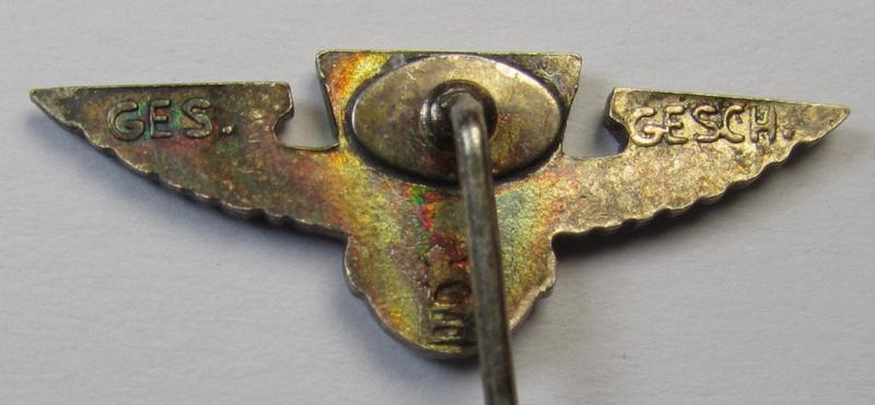 Membership-lapel-pin as was intended to signify (reservist) membership within the: 'Sturmabteilungen der N.S.D.A.P. - Reserve II' ie. 'SAR') being a maker-marked example that bears a: 'Ges.Gesch.'-patent-pending-designation on its back