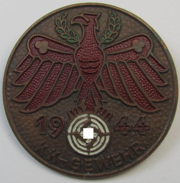 Later-war-period-, painted - but nevertheless detailed! - bronze-class shooting- ie. marksmans'-badge aka: 'Gauleistungsabzeichen 1944 in Bronze des Standschützenverbandes Tirol-Vorarlberg' (as was awarded for the 'KK-Gewehr')