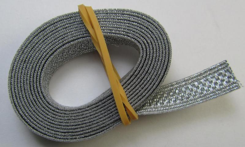 Neat - and unusually encountered! - WH (Heeres, Luftwaffe and/or: Waffen SS) related item: being a length of genuine, period and/or 'standard'- (ie. early-) pattern so-called: NCO-braid being of the silver-coloured (ie. 'dotted'-) pattern