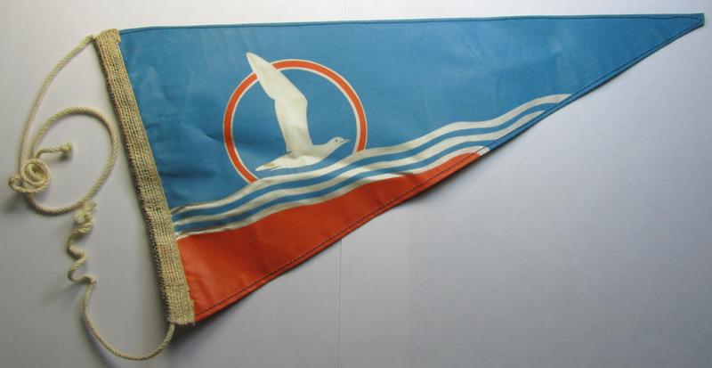 Dutch-produced, example of a neatly printed- and typical linnen-based NJS- (or: 'Nationale Jeugdstorm'-) related bicycle-flag that comes in an overall very nicely preserved condition
