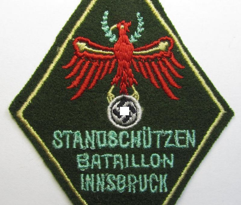 Attractive - and actually not that easily ie. scarcely encountered! - so-called: 'Ärmelabzeichen des Standschützenbataillon Innsbruck' (being a neatly machine-embroidered- and/or 'Raute'-sized example)
