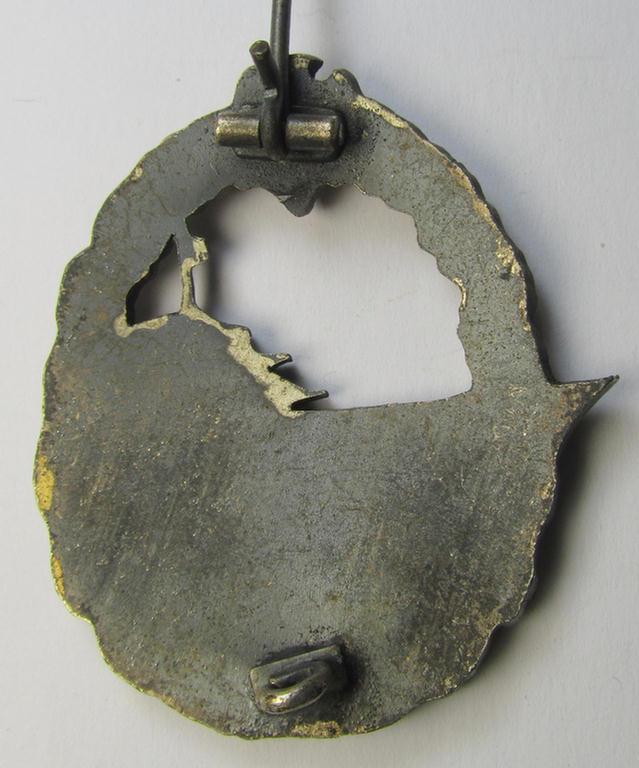 Superb - albeit hardly used- nor worn! - WH (Kriegsmarine) 'Zerstörerkriegsabzeichen' being a non-maker-marked example as executed in multi-coloured 'Feinzink' as was produced by the desirable maker (ie. 'Hersteller'): 'A. Rettenmaier'