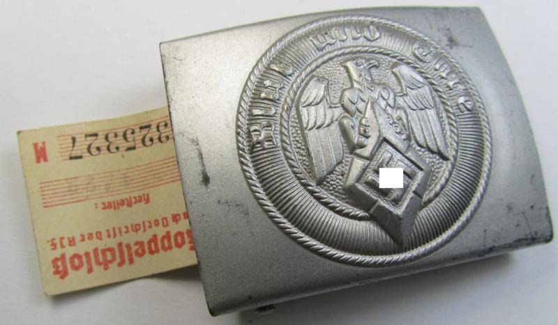 Stunning - and actually rarely encountered! - 'HJ- o. Hitlerjugend'-belt-buckle being a clearly maker- (ie. 'RzM M4/22'-) marked example (with period-attached 'RZM'-etiket!) that comes in an overall wonderful- (ie. 'virtually mint'!-), condition