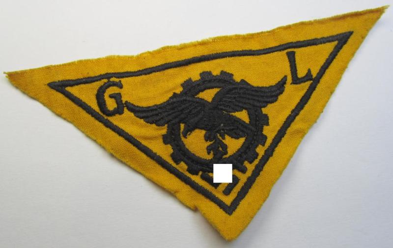 WH (Luftwaffe)-related, EM- (ie. NCO-pattern-) machine-embroidered breast-badge ie. eagle-device as was specifically intended for staff working within the WH 'Generalluftzeugmeister'- (ie. 'GL'-) organisation