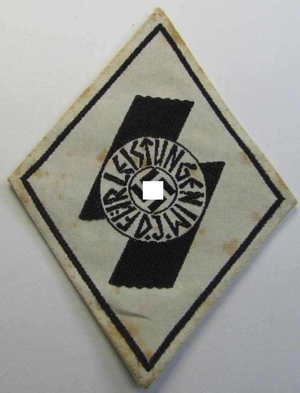Superb - and rarely found! - DJ- (ie. 'Deutsches Jungvolk'-) so-called: 'Leistungsabzeichen in Schwarz' (or: black-class youth sports'-badge) being a cloth-based version as executed in the neat: 'BeVo'-weave pattern