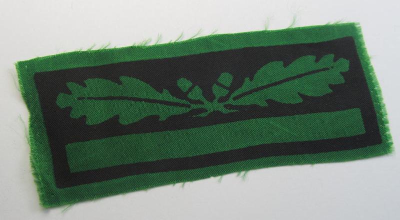 Neat - albeit regrettably single - officers'-pattern, WH (Heeres o. Waffen-SS) rank-insignia-bar (for usage on the various camouflaged-uniforms) as was used by an officer holding the rank of: 'Leutnant' (ie.: 'Waffen-SS Untersturmführer')