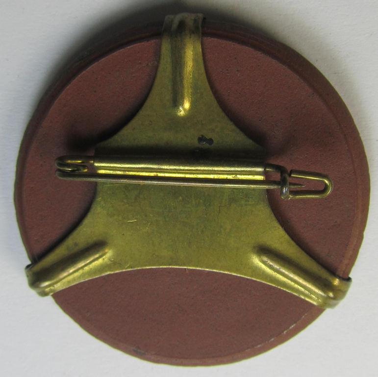 Attractive - and not that often encountered! - brownish-red-toned- and/or: 'Meissen'-porcelain-based, so-called: 'Erinnerungs-Medaille' bearing a portrait of a hunter coupled with the text: '20. Deutsches Bundesschiessen - Leipzig - 1934'