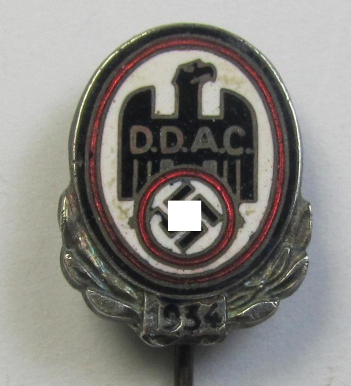 Attractive - and actually rarely seen! - silver-toned- and/or neatly enamelled, so-called: DDAC (ie. 'Der Deutsche Automobil Club') honorary-badge (or: 'Silberne Ehrennadel 1934') being a non-maker-marked example