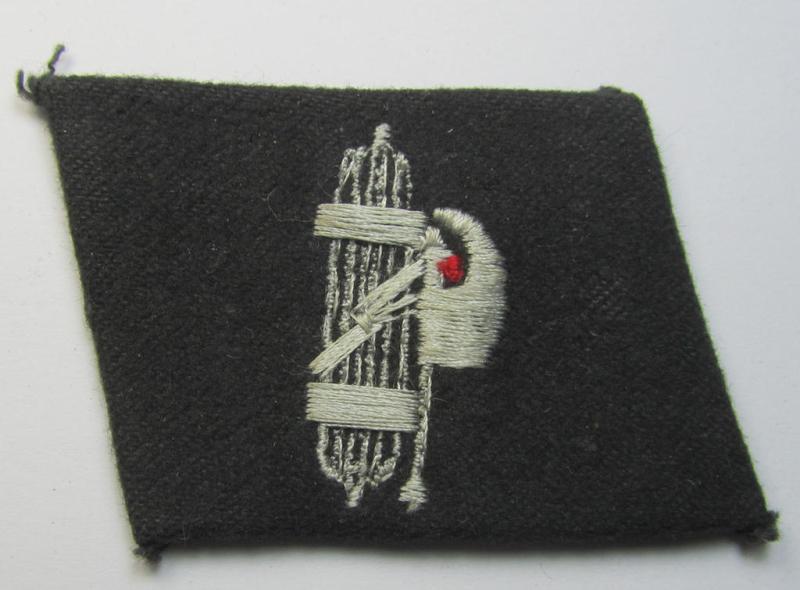 Neat, Waffen-SS, so-called: 'RzM-styled', enlisted-mens'- (ie. NCO-) type collar-tab as was specifically intended for usage by soldiers (ie. NCOs) of the: '29. SS Waffen-Grenadier Division' ('Italienische Nr. 1' or: 'Legione SS Italiana')