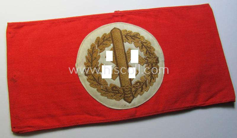 Attractive, linnen-based armband (ie. 'Armbinde') as was intended for usage by the staff of the: 'SA-Wehrmannschaften' (being a hardly used example that still shows its period-attached so-called: 'RzM'-etiket)