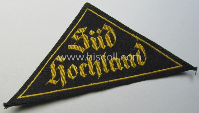 Interesting - and scarcely found early-pattern! - 'HJ' ('Hitlerjugend') district-triangle (ie. 'Gebietsdreieck') entitled: 'Süd Hochland' (being a 'virtually mint' and/or never used example that still retains its period-attached 'RzM'-etiket)