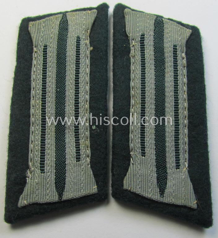 Attractive - and matching! - pair of WH (Heeres) mid-war-period- and/or: 'standard-issue'-pattern WH (Heeres) collar-tabs (or: 'Einheitskragenspiegel') being of the 'generic-pattern' (that come pre-mounted onto a woolen-based background)