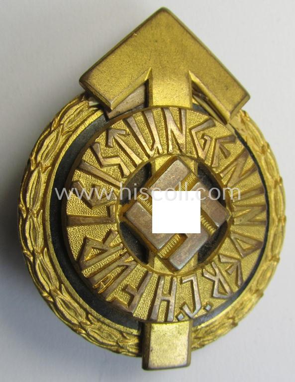 Stunning - and scarcely encountered! - 'Buntmetall'-based (and serial-numbered!) 'HJ'-related so-called: 'HJ-Führer-Sport-Abz.' being a maker- (ie. 'RzM M1/101' or: 'G. Brehmer'-) marked, example that comes in a hardly used- nor worn, condition