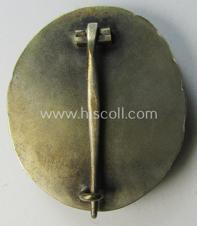 Superb - and rarely seen! - example of a silver-class- (and/or early-type!) silver wound-badge (ie.: 'Verwundeten Abzeichen in Silber'), being a very detailed- and/or 'Extra Qualität' so-called: 'Spanish Civil-War'-pattern