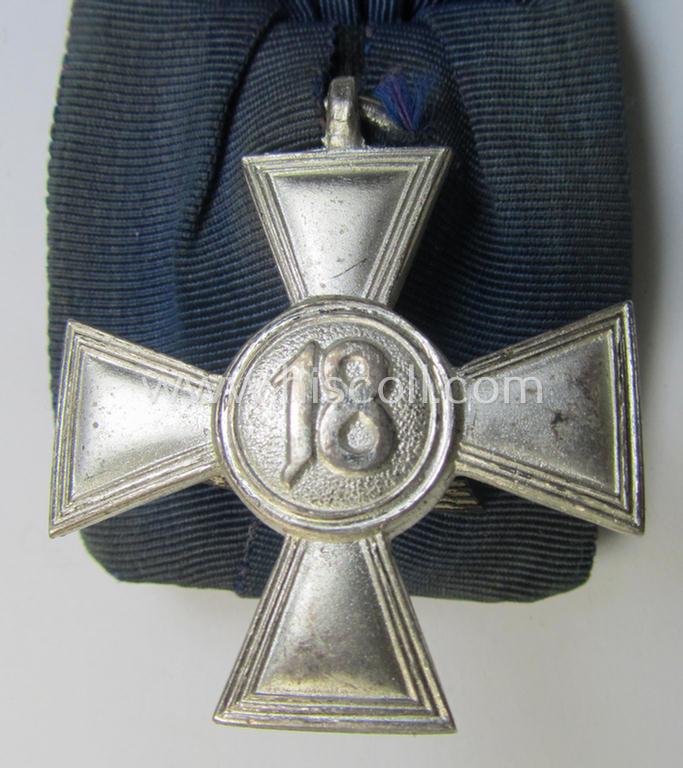 Superb, WH (Heeres o. KM) so-called: 'Einzelspange' (being of the non-detachable-pattern!) showing a: 'WH-DA 2. Stufe' (as was intended for 18 years of service) and that shows a detailed, Heeres o. KM-type-eagle-device, period-attached