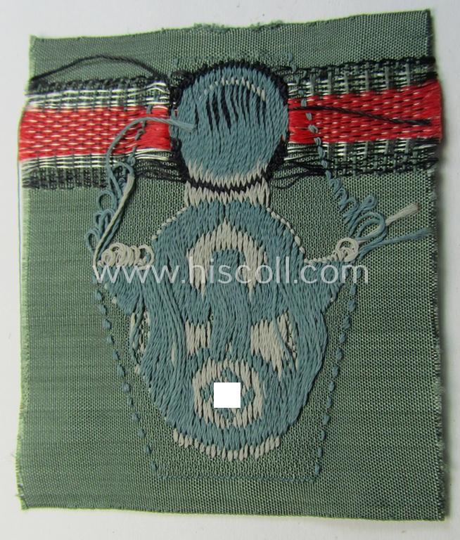 Neat, police (ie. 'Polizei') so-called: 'M43-pattern, 'combined cap-eagle- and cocarde-device' as executed in 'BeVo'-weave technique as was specifically intended for usage of the field-grey-coloured: 'Polizei-Einheitsfeldmützen'