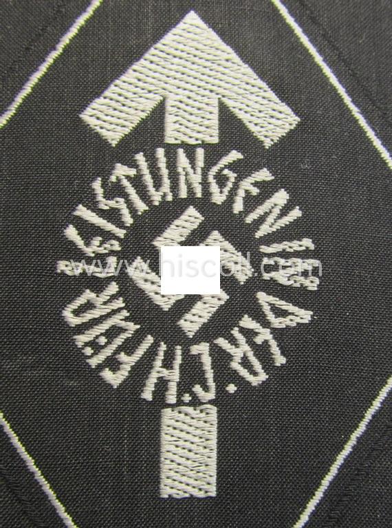 Attractive, HJ (ie. 'Hitlerjugend'-) so-called: 'Leistungsabzeichen in Silber' (or: silver-class youth sports'-badge) being a cloth-version as executed in the 'BeVo'-weave pattern