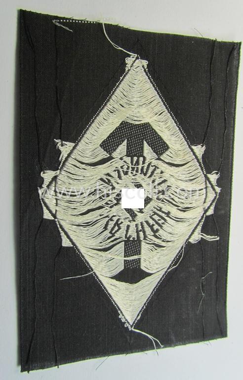 Attractive, HJ (ie. 'Hitlerjugend'-) so-called: 'Leistungsabzeichen in Silber' (or: silver-class youth sports'-badge) being a cloth-version as executed in the 'BeVo'-weave pattern