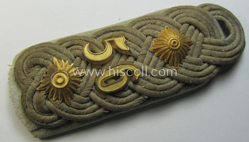 Neat - albeit regrettably single! - WH (Heeres) 'cyphered' and high-ranked officers'-type shoulderboard as was intended for an: 'Oberst des Infanterie-Regiments 56'
