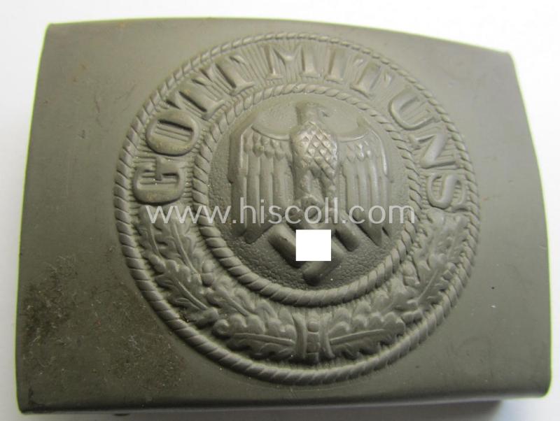 Attractive, WH (Heeres) field-grey-coloured- and/or steel-based belt-buckle being a maker- (ie. 'N.& H.') marked- and/or: '1942'-dated example that comes in an overall wonderful- (ie. 'virtually mint' but minimally rusted), condition