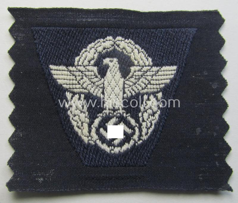 Attractive EM/NCO-pattern, 'Feuerwehr'- (ie. 'FW-Polizei') cap-eagle (ie. 'Adler für Schiffchen o. Einheitsfeldmütze') being a 'virtually mint- ie. unissued' example as executed in so-called: 'BeVo'-weave-style