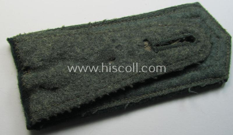 Single - and actually not that often seen! - WH (Heeres) NCO-type (ie. 'M36-/M40'-pattern- and 'pointed styled-') 'cyphered' shoulderstrap as was intended for usage by an: 'Unteroffizier des Artillerie-Regiments 67'