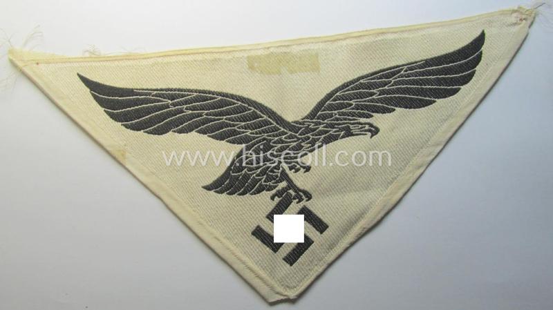 Attractive - and fairly large-sized! - example of a (typical) linnen-based WH 'Luftwaffe'-related sport-shirt badge (ie. 'Brustadler für Sportanzug') as was executed in the neat 'BeVo-weave pattern