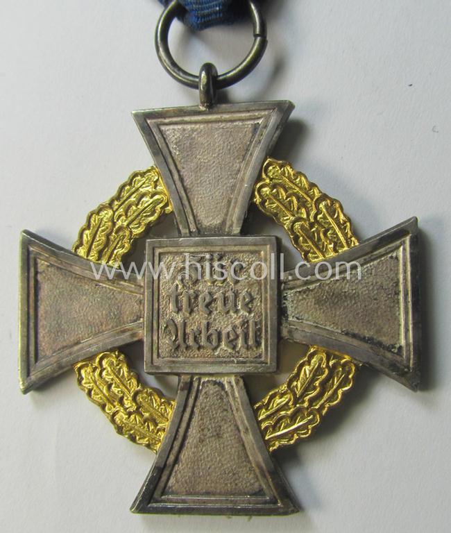 Attractive - and rarely encountered! - 'Treuedienst Ehrenzeichen' being of the so-called: 'Sonderstufe' as awarded for 50 years of loyal-service and that comes in an overall nice- (ie. surely issued- and/or moderately used-), condition