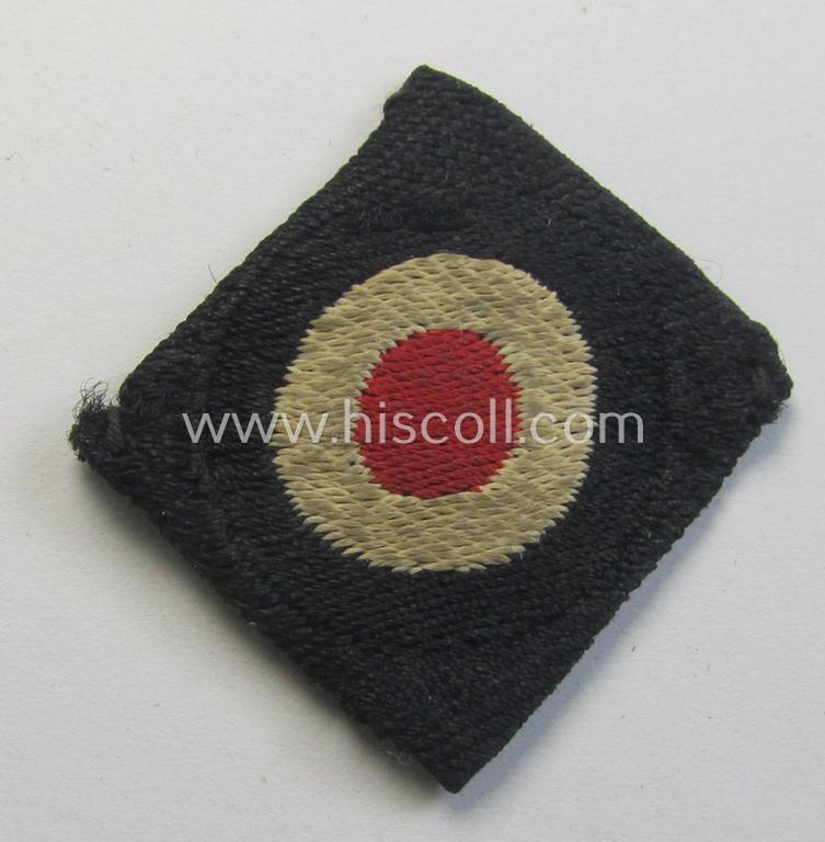 Attractive - truly used and actually scarcely encountered! - WH (Heeres ie. 'Panzer') 'standard-issue'-pattern side-cap-cocarde (ie. 'Kokarde für Panzer-Schiffchen') being an example as executed in so-called: 'BeVo'-weave pattern
