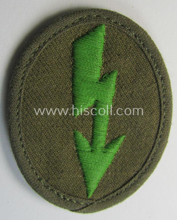 WH (Heeres) 'tropical-styled', trade- and/or special-career insignia (or: 'Signal Blitz') as was intended for a soldier who served within the: 'Panzer-Grenadier-Truppen'