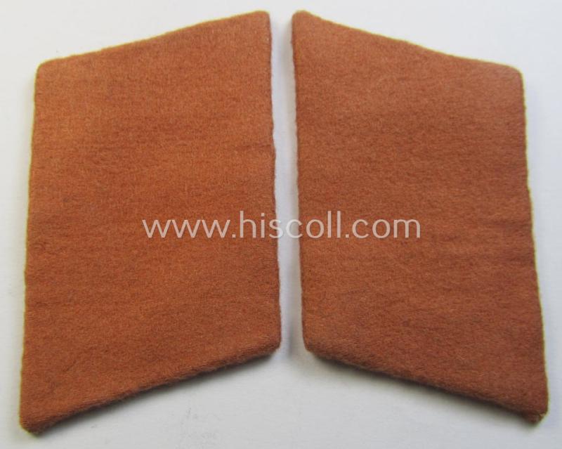 Neat - fully matching and 'virtually mint'! - pair of WH (Luftwaffe) copper-brown-coloured, EM- (ie. NCO-) type collar-patches (ie. 'Kragenspiegel') as was intended for usage by a member within a: 'LW-Nachrichten'-regiment ie. unit