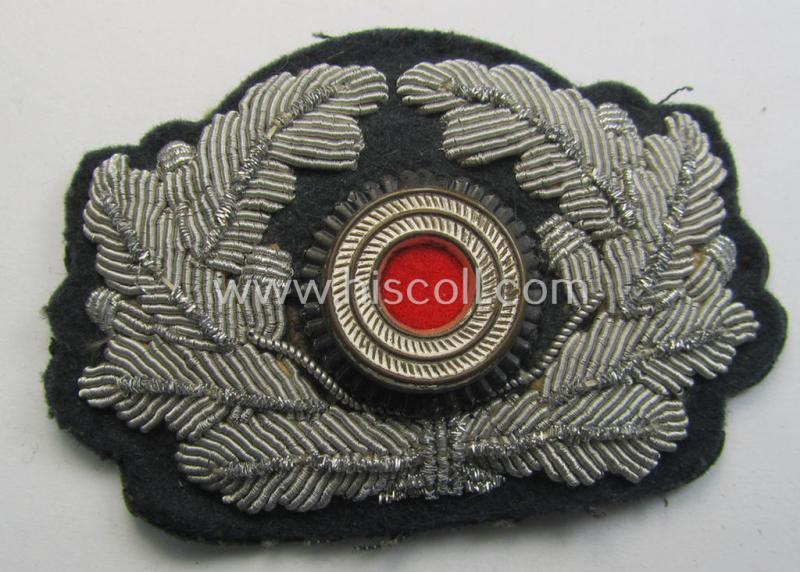 WH (Heeres) officers'-type, (partly) hand-embroidered cap-cocarde (ie: 'Kokarde für Schirmmütze') that comes in an overall very nice - (I deem minimally used- ie. once-visor-cap-attached-), condition