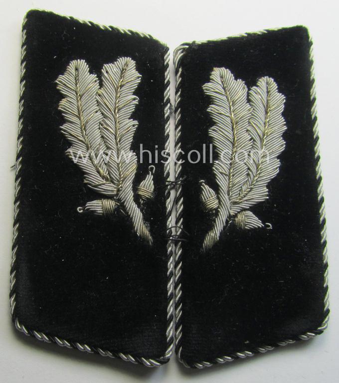 Attractive - and unidentified! - pair of hand-embroidered, high-ranked officers'-pattern collar-tabs (ie. 'Kragenspiegel für Führer') as was (presumably) intended for the: 'Stahlhelmbund' (ie. 'Der Stahlhelm - Bund der Frontsoldaten (or: Sta)'