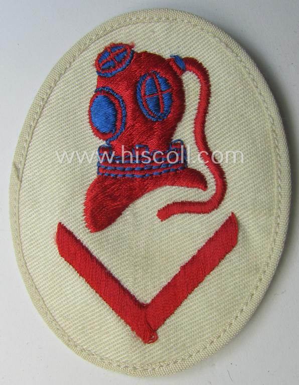 WH (KM) neatly machine-embroidered, so-called: career- ie. specialist-armbadge (ie. 'Tätigkeits-Abzeichen') as was intended to signify the: 'Sonderausbildung für Schiffstaucher'