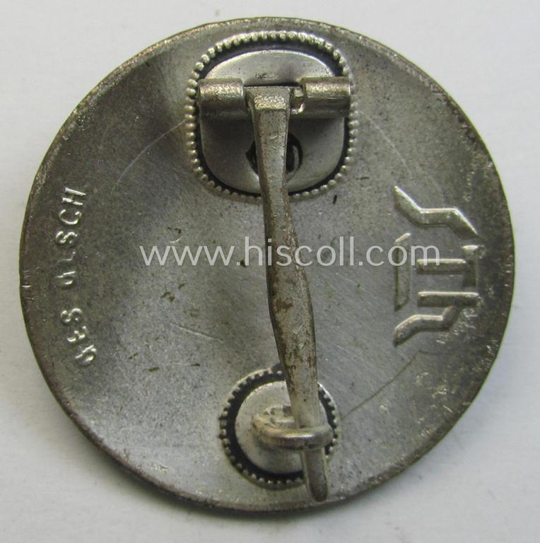 Superb, enamelled lapel-pin: 'Der Stahlhelm' - Bund der Frontsoldaten (Sta) - Eintrittsabzeichen 1932' being a non-engraved example that comes in an overall very nice- (and/or fully undamaged!), condition