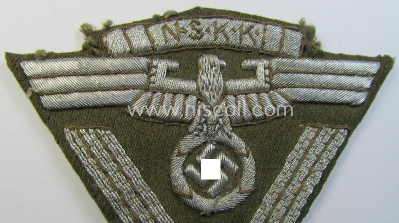 Stunning, N.S.K.K. (ie. 'National Socialistisches Kraftfahr Korps') officers'-pattern, hand-embroidered arm-eagle/chevron (being an example of the 'Extra-Qualität' showing extraordinary detail!) that is void of its 'RzM'-etiket