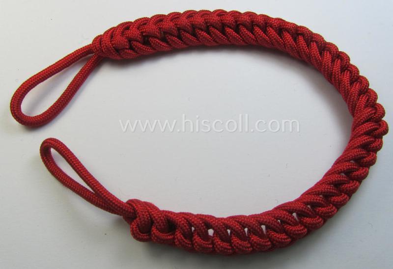 Attractive - and scarcely encountered! - HJ/DJ (ie. 'Hitlerjugend' etc.) so-called: 'leaders-lanyard' (ie. 'Führerschnur') as was intended for usage by a youth-member holding the rank of: 'HJ-Bannführer' (ie. 'DJ-Jungbannführer')