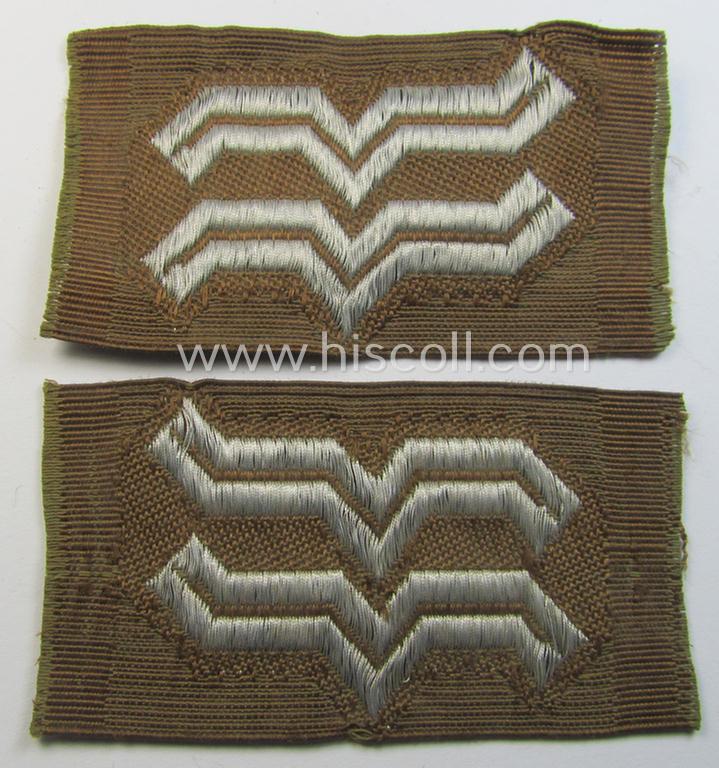 Attractive - fully matching and scarcely seen! - pair of an OT- (ie.: 'Organisation Todt'-) related brownish-coloured, enlisted-mens'- (ie. NCO-) pattern collar-patches (ie. 'OT-Dienstgraden-Abzeichen') as intended for an: 'Oberfrontführer'