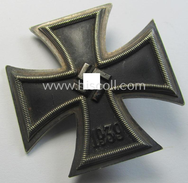 Attractive - and just moderately used! - 'Eisernes Kreuz 1. Klasse' (or: Iron Cross 1st class) being a typical non-maker-marked example that was (I deem) produced by the desirable 'Hersteller' named: 'Klein & Quenzer A.G.'