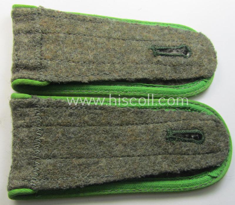 Pair of later-war-period, WH (Heeres) so-called: 'M44'-styled ie. 'simplified', enlisted-mens'-type shoulderstraps as was intended for a: 'Soldat eines Panzergrenadiere-Rgts.'
